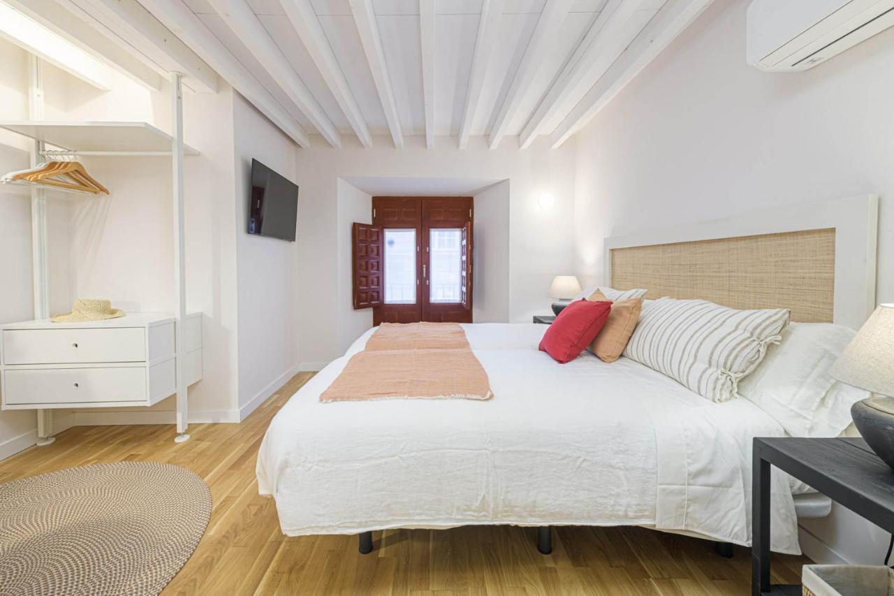 Mirador De San Juan Suites In Malaga By Solaga Holiday Homes Exterior foto
